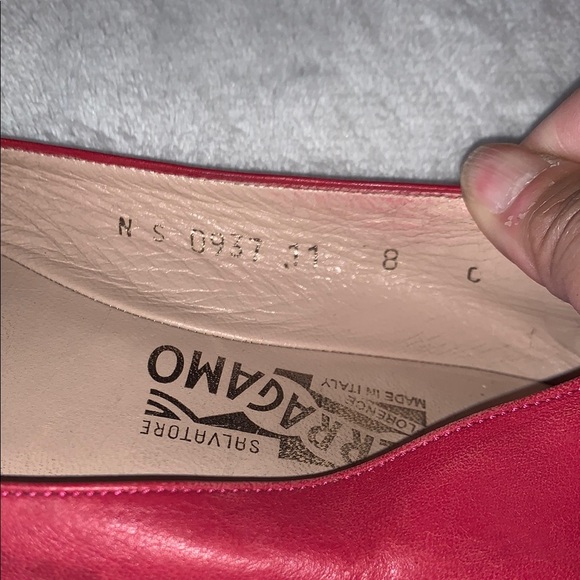 Gently Loved Salvatore Ferragamo Women's Red Ballet Flats - Picture 6 of 11
